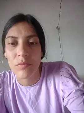 Snapshot of aleja_2024 chatting on October 2025 07:45:01 PM aleja 2024 online show from October 2025 07:45:01 PM