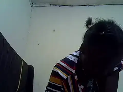 Snapshot of pretty_vivy chatting on February 2025 05:08:01 AM pretty vivy online show from February 2025 05:08:01 AM