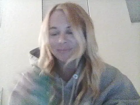 burrkitty online show from December 2025 05:56:01 AM