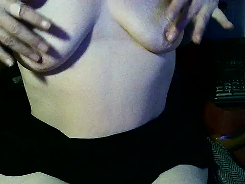 Snapshot of cplf2024 chatting on March 2025 12:59:01 AM cplf2024 online show from March 2025 12:59:01 AM