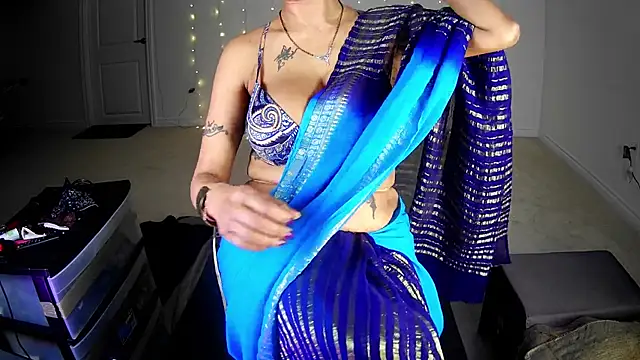 roma indobong temptress online show from April 2026 06:34:01 PM