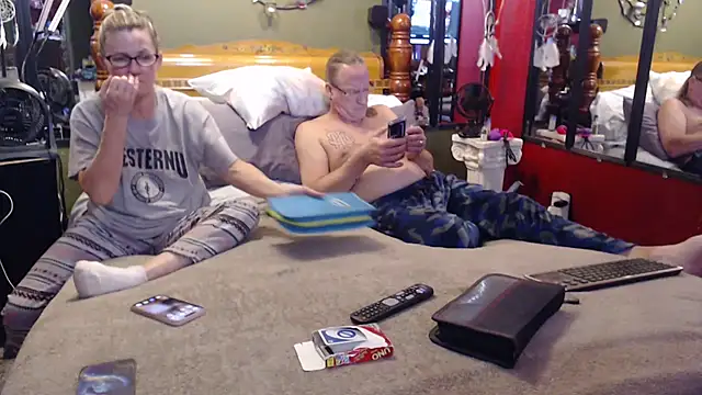 Snapshot of smallandyummy chatting on November 2025 07:45:01 AM smallandyummy online show from November 2025 07:45:01 AM