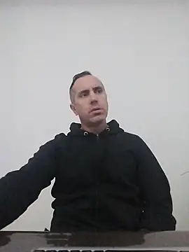 Snapshot of HELL_FIRE chatting on June 2026 07:34:01 AM HELL FIRE online show from June 2026 07:34:01 AM