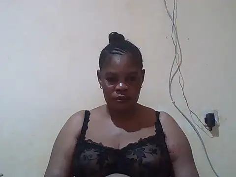 ANALQUEEN4 online show from March 2026 01:18:02 PM