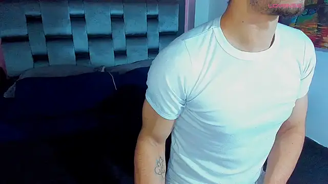 Piggy Eddy online show from January 2025 12:52:02 AM