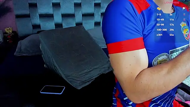 Piggy Eddy online show from January 2025 01:38:01 PM