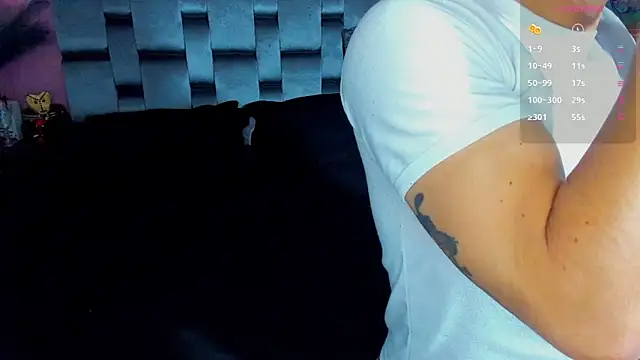 Piggy Eddy online show from February 2025 02:26:01 PM