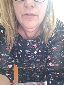 Mara-24 online show from March 2025 10:42:01 PM