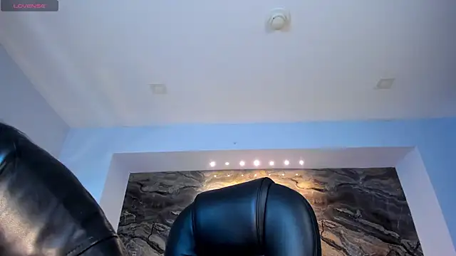 Snapshot of NatyFerrer_ chatting on December 2024 10:34:02 AM NatyFerrer online show from December 2024 10:34:02 AM