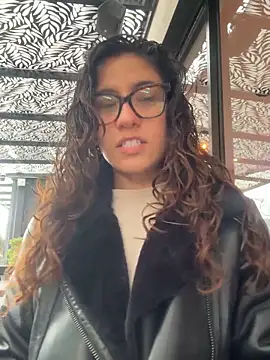 Snapshot of ValeriEvan chatting on December 2025 08:17:01 PM ValeriEvan online show from December 2025 08:17:01 PM