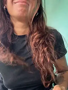 Snapshot of ValeriEvan chatting on February 2026 08:01:02 PM ValeriEvan online show from February 2026 08:01:02 PM