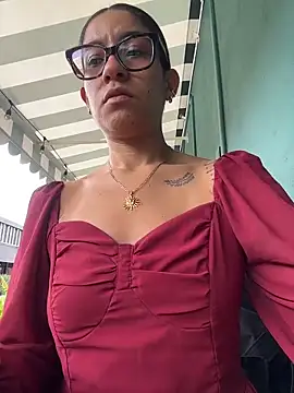 Snapshot of ValeriEvan chatting on February 2026 08:07:02 PM ValeriEvan online show from February 2026 08:07:02 PM