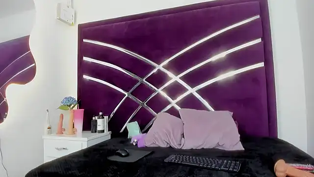 Snapshot of MaiteHT chatting on January 2025 04:47:01 PM MaiteHT online show from January 2025 04:47:01 PM