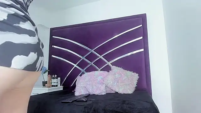 Snapshot of MaiteHT chatting on October 2025 09:03:02 PM MaiteHT online show from October 2025 09:03:02 PM