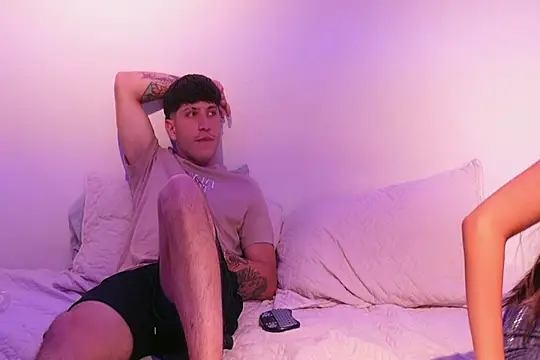 Snapshot of Nicky_and_Blake chatting on January 2025 10:42:01 PM Nicky and Blake online show from January 2025 10:42:01 PM