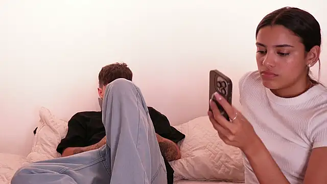 Snapshot of Nicky_and_Blake chatting on March 2025 09:56:02 PM Nicky and Blake online show from March 2025 09:56:02 PM