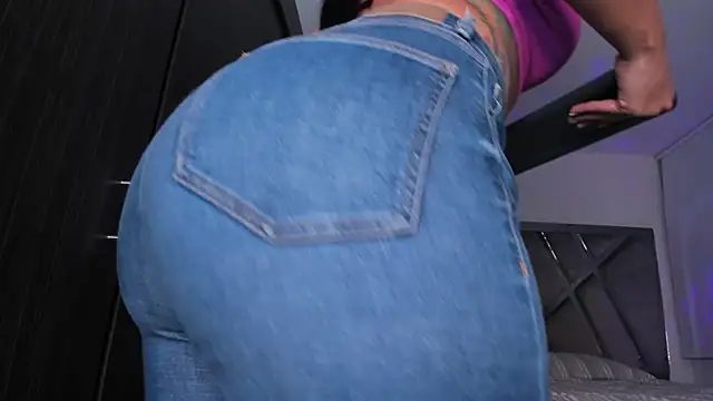 samaay07  online show from January 2025 02:01:01 AM