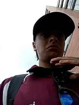 Snapshot of Cuervo_maniaco chatting on December 2024 04:32:02 PM Cuervo maniaco online show from December 2024 04:32:02 PM