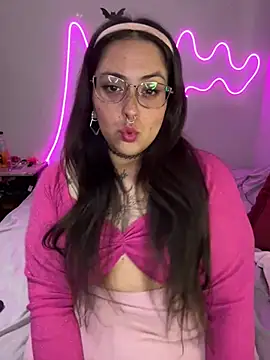 Mizztikaa online show from December 2024 02:02:01 AM