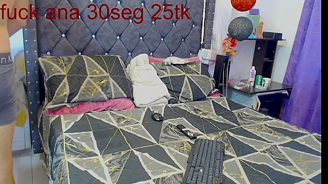 Snapshot of leoytessa_10 chatting on March 2025 03:18:02 PM leoytessa 10 online show from March 2025 03:18:02 PM