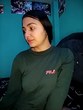 Nahiara velez online show from April 2026 07:00:01 PM