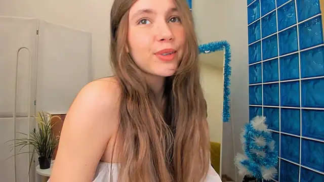 MaryannSoftt online show from December 2024 01:34:02 PM