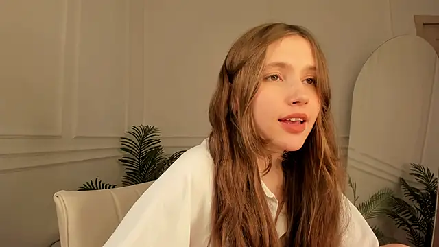 MaryannSoftt online show from September 2025 03:38:02 PM