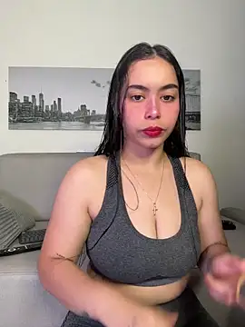 SophieRoyals online show from June 2026 12:43:01 PM