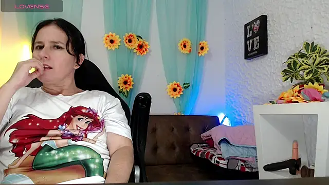 victoria jones online show from March 2025 08:06:02 PM