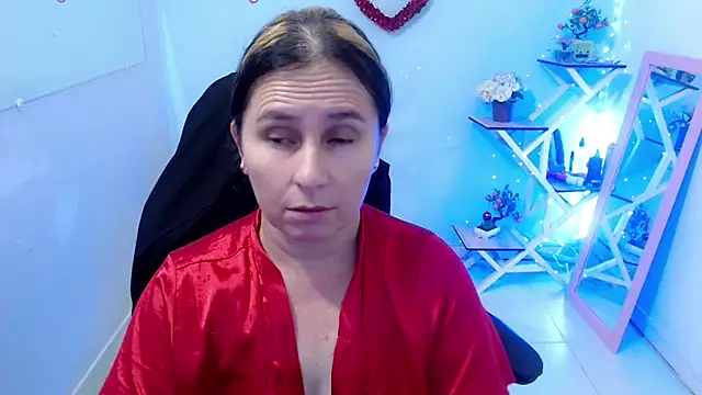 victoria jones online show from February 2026 03:52:02 PM