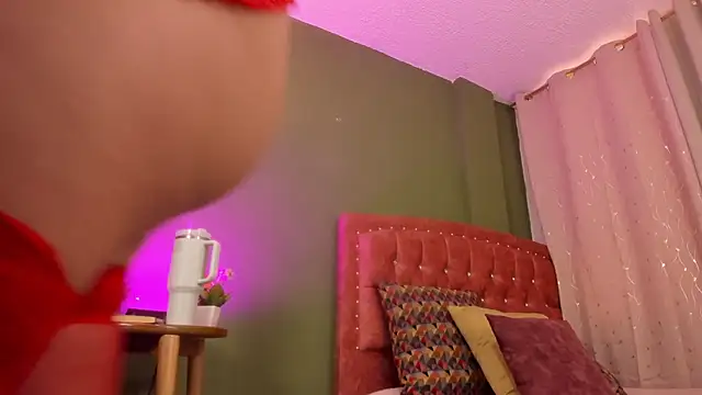 Zara dulce online show from December 2025 01:06:01 PM