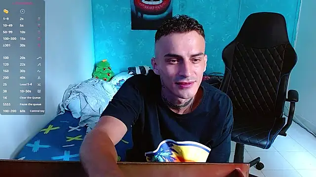 bray hotboy777 online show from December 2024 04:27:02 PM