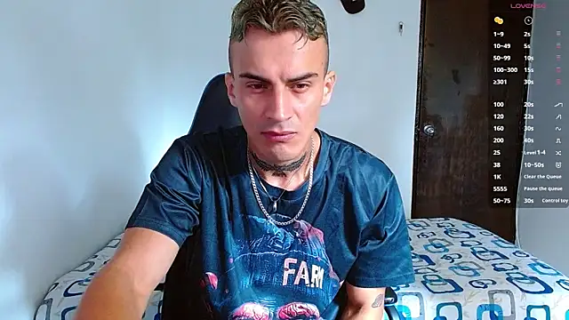 bray hotboy777 online show from November 2025 03:44:01 PM