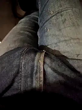 franko1987 online show from February 2026 04:45:01 AM