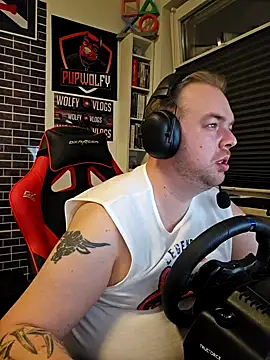 PupW0lfy online show from January 2025 06:46:01 PM