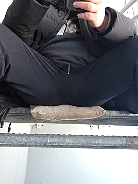 PupW0lfy online show from February 2025 11:34:02 AM