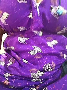 Snapshot of Tamil--Rani chatting on February 2025 09:38:01 AM Tamil--Rani online show from February 2025 09:38:01 AM