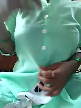 Snapshot of Tamil--Rani chatting on February 2025 09:10:02 AM Tamil--Rani online show from February 2025 09:10:02 AM