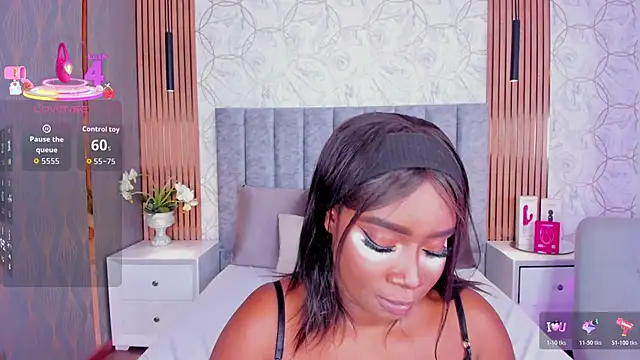 Snapshot of Britanymooree chatting on February 2026 08:26:02 PM Britanymooree online show from February 2026 08:26:02 PM