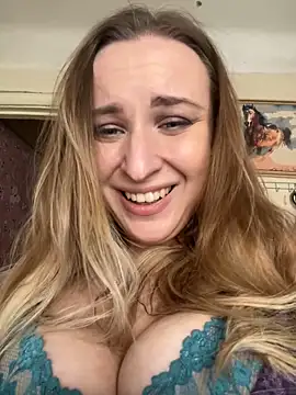 Snapshot of OlgaBuzzz chatting on December 2024 06:35:01 AM OlgaBuzzz online show from December 2024 06:35:01 AM