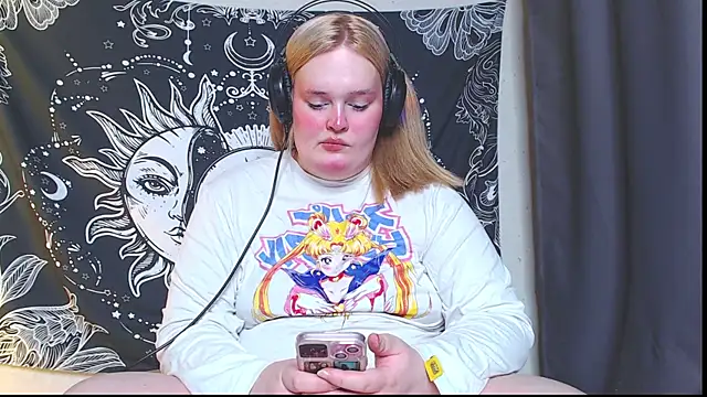 rozzhaos8 online show from September 2025 08:58:01 PM