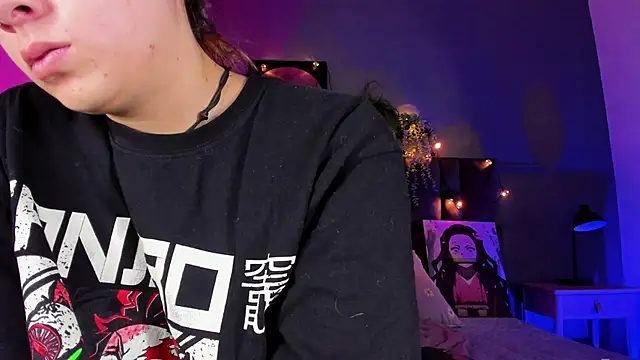 AmbarHills 1 online show from October 2025 11:31:02 AM