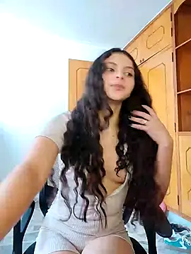 Snapshot of Ivanna_Bruner chatting on January 2025 06:36:02 PM Ivanna Bruner online show from January 2025 06:36:02 PM