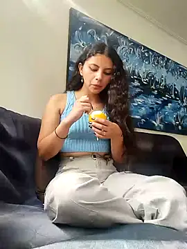 Snapshot of Ivanna_Bruner chatting on January 2025 06:28:01 PM Ivanna Bruner online show from January 2025 06:28:01 PM