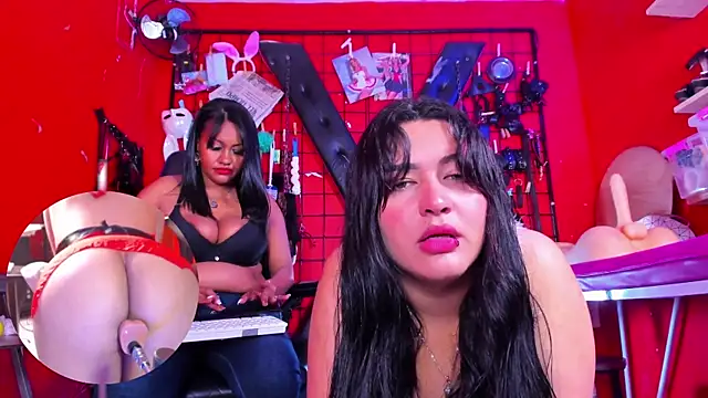Snapshot of Madame_pain_ chatting on December 2024 01:28:02 PM Madame pain  online show from December 2024 01:28:02 PM