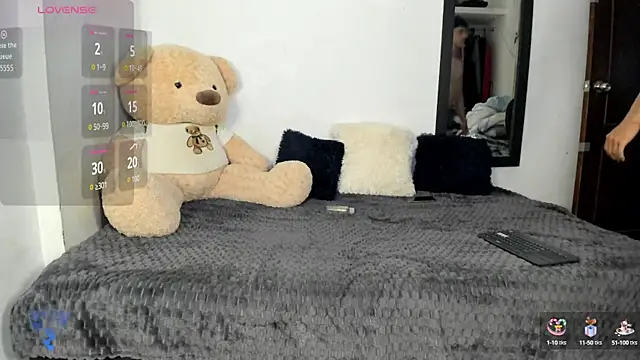 LittleParker online show from September 2025 01:02:02 PM