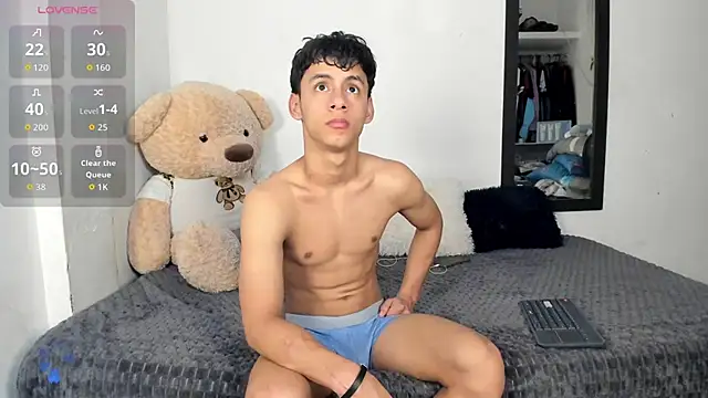 LittleParker online show from October 2025 12:58:01 PM