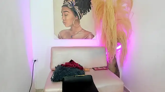 mia foxts online show from September 2025 05:46:02 PM