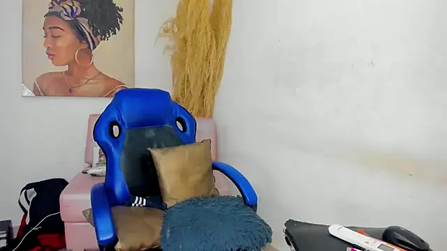 mia foxts online show from October 2025 11:38:01 PM