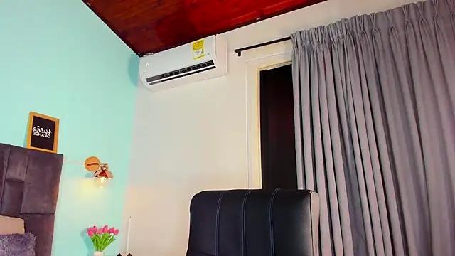 AbbyWathson online show from February 2025 07:30:01 PM